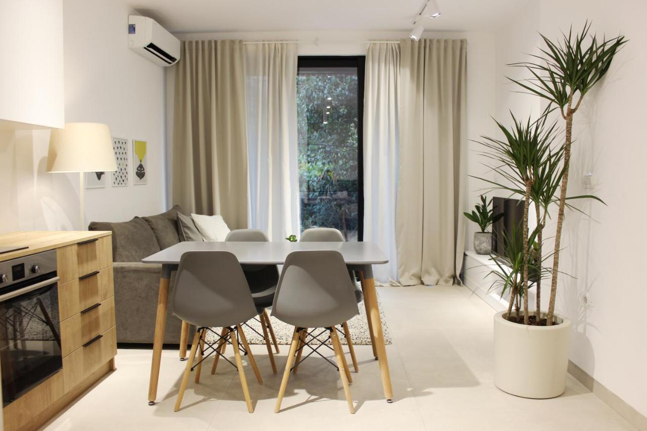 Collective Urban Villa In 地拉那 外观 照片